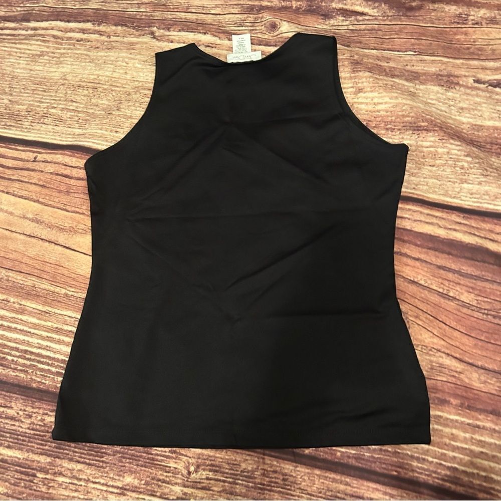 Women’s Jon Den Black Tank Size Medium - Picture 5 of 5